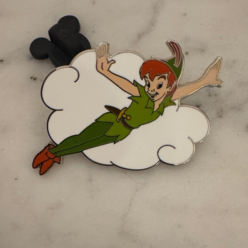 Fantasy Flights - Peter Pan Disney Trading Pin